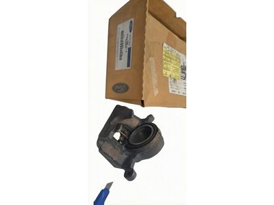 F5AZ-2B121-A Ford Caliper Assembly - Brake - Less Pads, Driver Side Product Photo 2 of 3