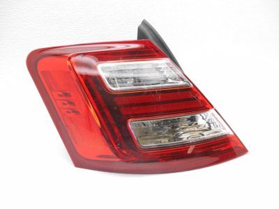 Ford DG1Z-13405-AA Tail Lamp Assembly, Rear Driver Side